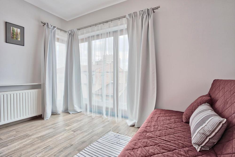 Family Apartment By Tyzenhauz Krakow Dış mekan fotoğraf